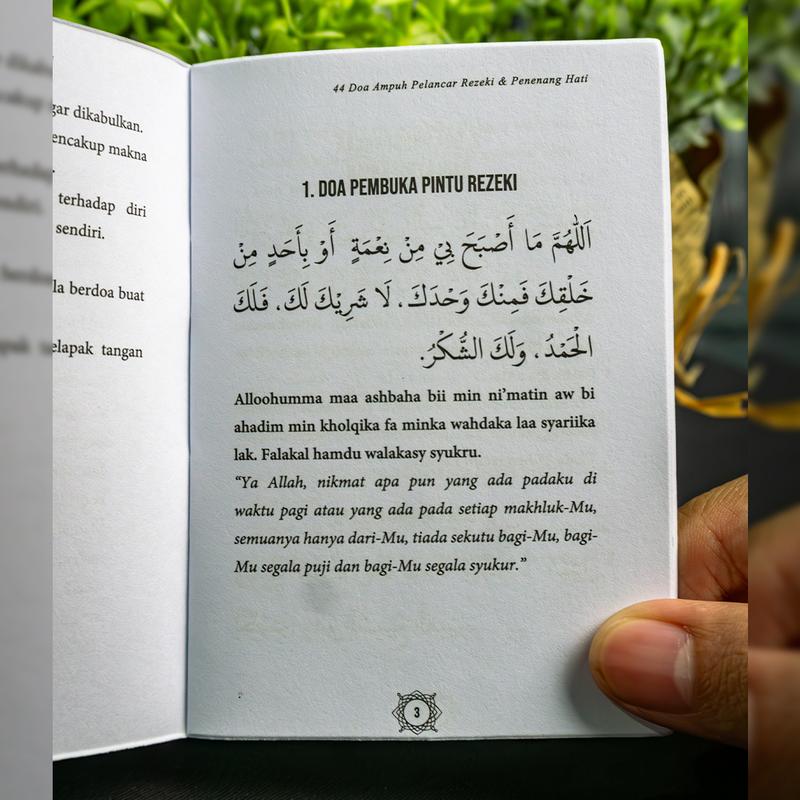 (Paket Lengkap) Kumpulan Amalan, Doa, & Tirakat Istri Untuk Sukses Suami dan Anak – Buku Agama Islam Buku Doa dan Zikir 44 Doa Ampuh Pelancar Rezeki 7