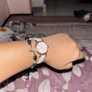 TJ Jam Tangan Wanita Quartz Strap PU Analog Casual Gaya Retro Persegi Watch Fashion Body Belimbing RM041