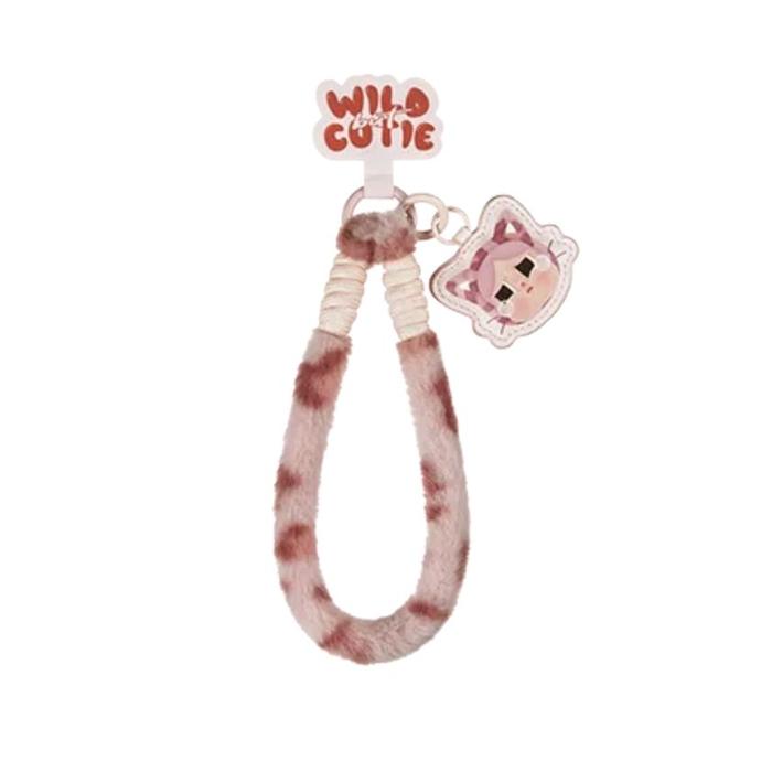 Gambar Pop Mart CRYBABY Wild But Cutie Series Phone Charm (SELECTED) 100% Original - CAMO CUTIE dari sneaker4play Kota Tangerang 5 Tokopedia