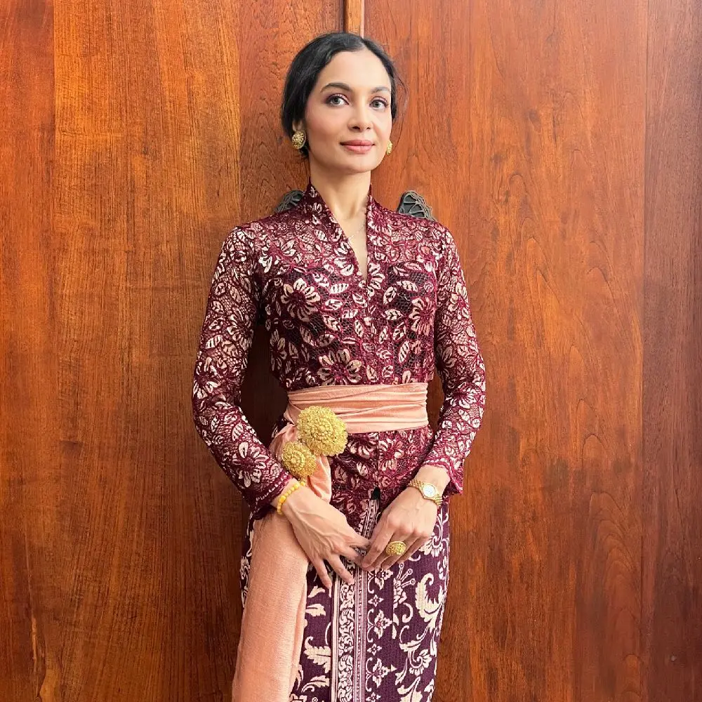 Atasan Kebaya Kartini Stretch Modern Lengan Panjang
