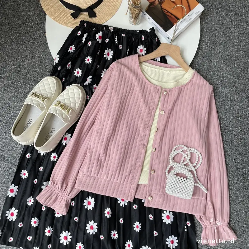 Vienetta.id-ONESET SETELAN WANITA KEKINIAN BAJU ROK PANJANG WANITA REMAJA KEKINIAN ATASAN CARDI KNIT HORNET DAN ROK PLISKET PREMIUM FIT TO XL OUTFIT HEALING OUTFIT NGEDATE STUDYTOUR NONGKI KEKINIAN SIMPLE KOREAN STYLE FASHION KEKINIAN 2025 Regular 0