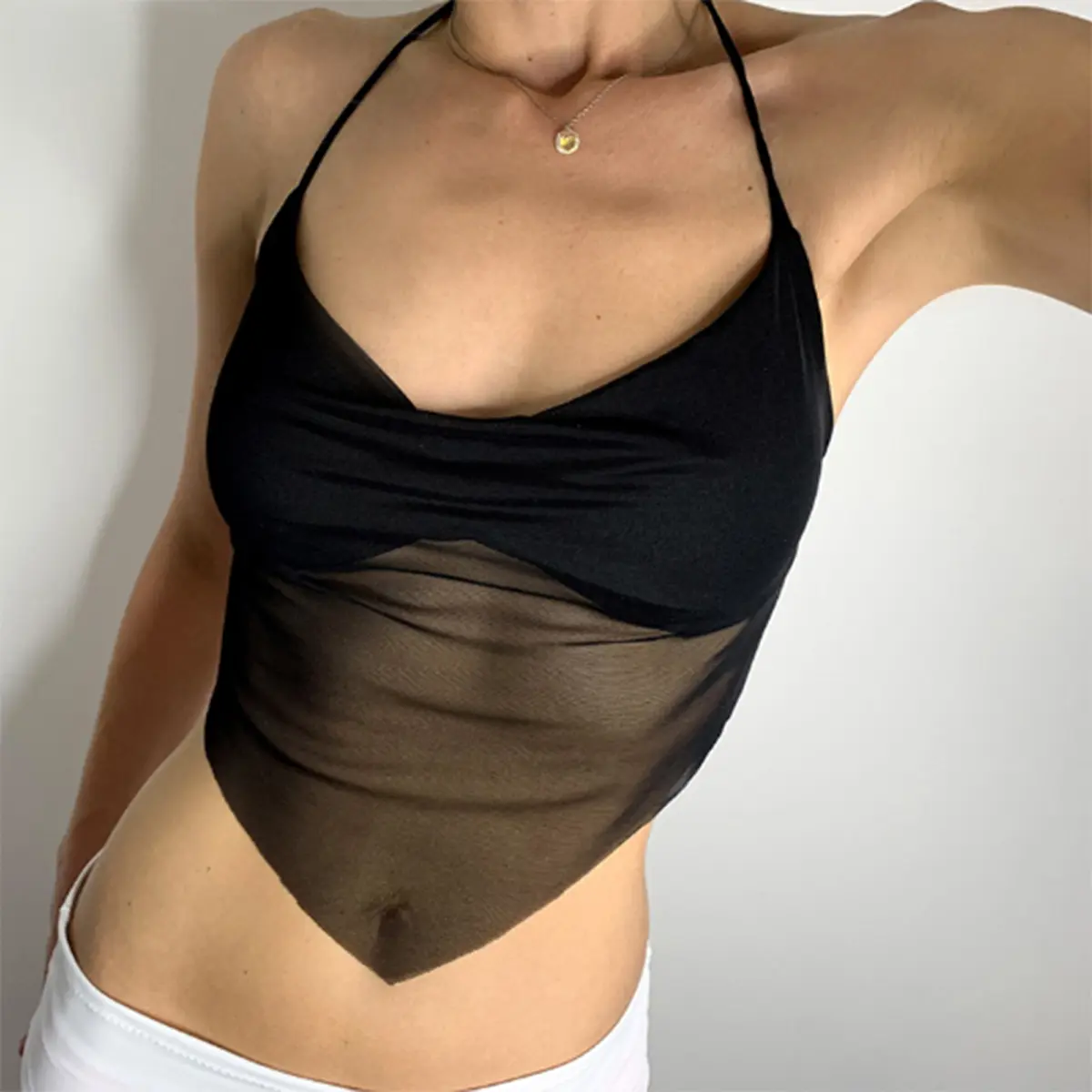 SS24 Women's halterneck tops with small backless suspenders（ Black/ White）