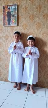 Product Review of Jubah Anak Laki Laki MIRWAN by Rainan ORI Lengan Panjang Umur 1-12 tahun Baju Gamis Muslim Bahan Katun Kombinasi  Lembut from I**n D**i P**n 0