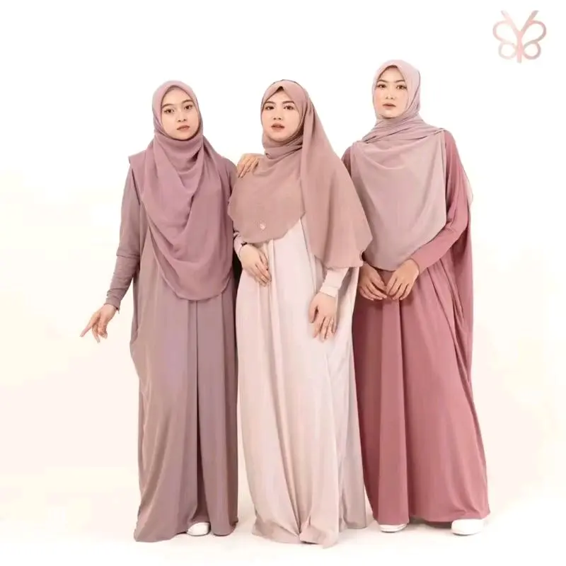 Gamis Hulya knit by Yoora Sarah
