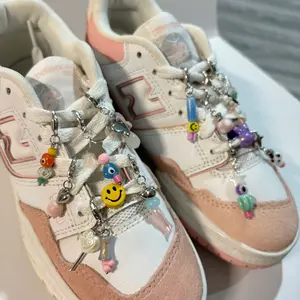 DJOEALIN Brezia Hanging Shoe Charm (Dekorasi Gantungan Tali Sepatu/Tas Manik/Beads)