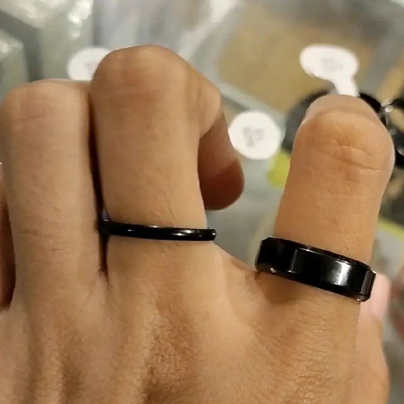 Cincin Couple Titanium Hitam Polos Tebal dan Slim Cowok Cewek Unisex 4