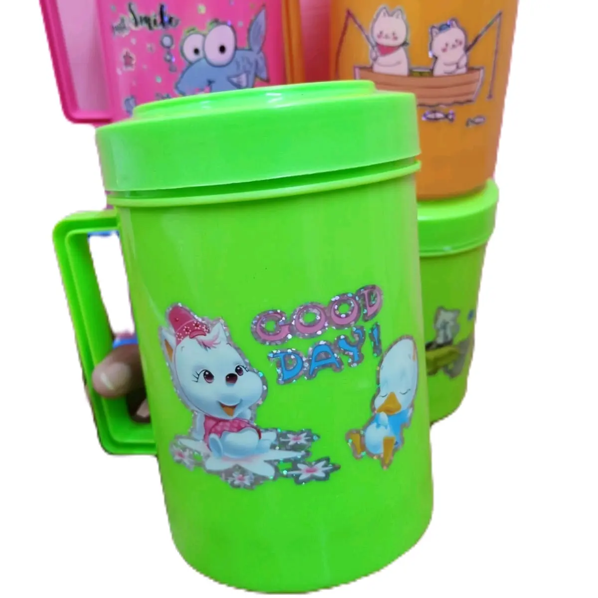 Dapat 4pc Mug Tutup Karakter Plastik Anti Pecah  - Gelas Minuman