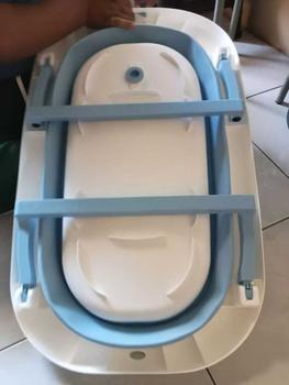 Product Review of ⚡SUBSIDI 80%⚡ APEXGLOW Bak Mandi Bayi Lipat Portable Dengan Pengukur Suhu & Bantal Mandi Foldable Baby Bath Tub Anti Slip Anti Tenggelam Baby Bath Helper from L**a M**s 2