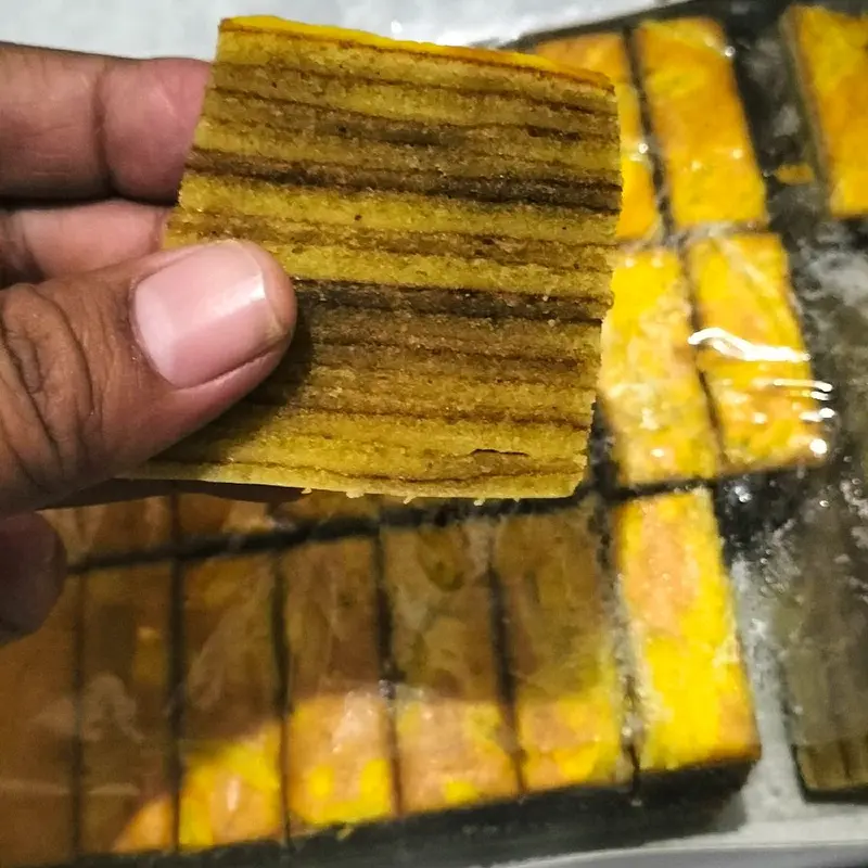 J45TIP LAPIS LEGIT FIKA CAKES PREMIUM... 4
