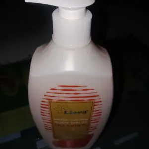 LIORA Booster Whitening Body Serum (DNA Salmon) - 750ML | Hand Body Lotion Pencerah Tubuh dan Kaki, Mencerahkan dan Melembapkan Kulit kering kusam