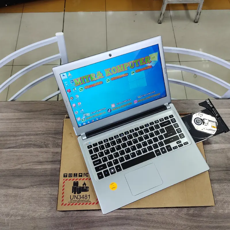 LAPTOP LEPTOP ACER SILVER 14 INC GENERASI TERBARU ZOOM DVD WEBCAME SIAP PAKAI 1