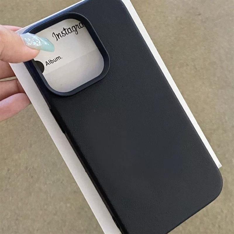 Ốp lưng iPhone cao cấp, thiết kế đơn giản, chống bẩn, chống rơi, chịu va đập,…