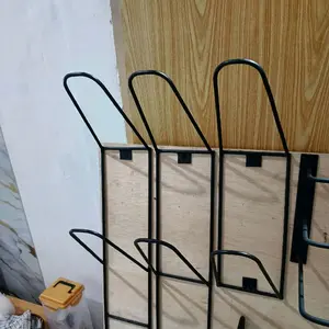 GANTUNGAN HELM RAK HELM PRAKTIS MINIMALIS