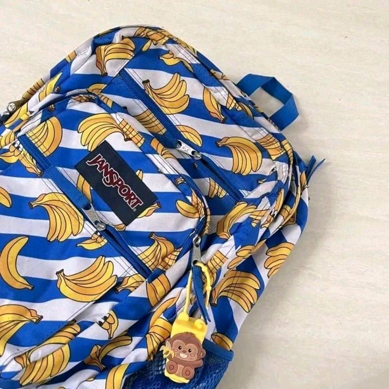 Tas Ransel Jansport Banana Sekolah Pria Wanita D300 Ringan dan Tahan Lama - Backpack 1