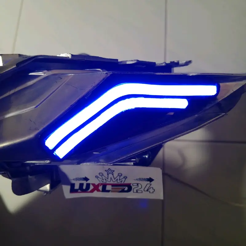 Variasi lampu sein belakang beat esp warna biru 1