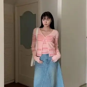 Korean Slim Stripe Knit Halter Top