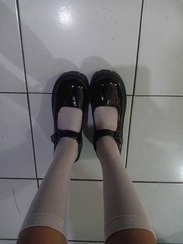Product Review of JustLook Jeongyeon Sepatu Docmart Sneakers Wanita Sneakers Shoes Fashion Korea from N**☄ 2