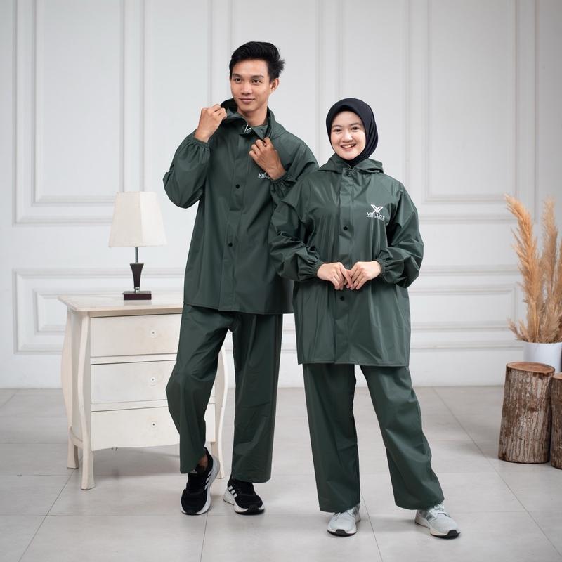 (PAKET HEMAT COUPLE) BELI 2 JAS HUJAN COUPLE Lebih Hemat Terbaik Pria Wanita Bahan Tebal Elastis Anti Rembes 1