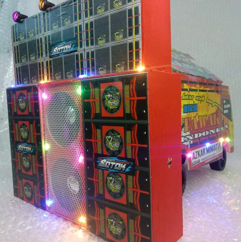 TRUCK SOUND MINIATUR FULL SET SIAP BUNYI FULL LAMPU PRODUKSI SENDIRI Truk Baterai Control 2