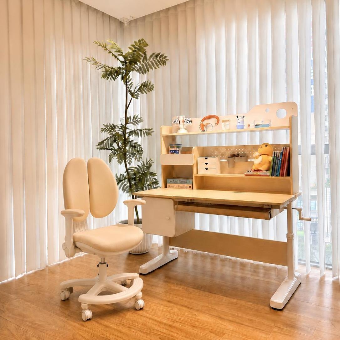 Tổng hợp câu hỏi thường gặp khi lần đầu mua bàn ghế chống gù cho con