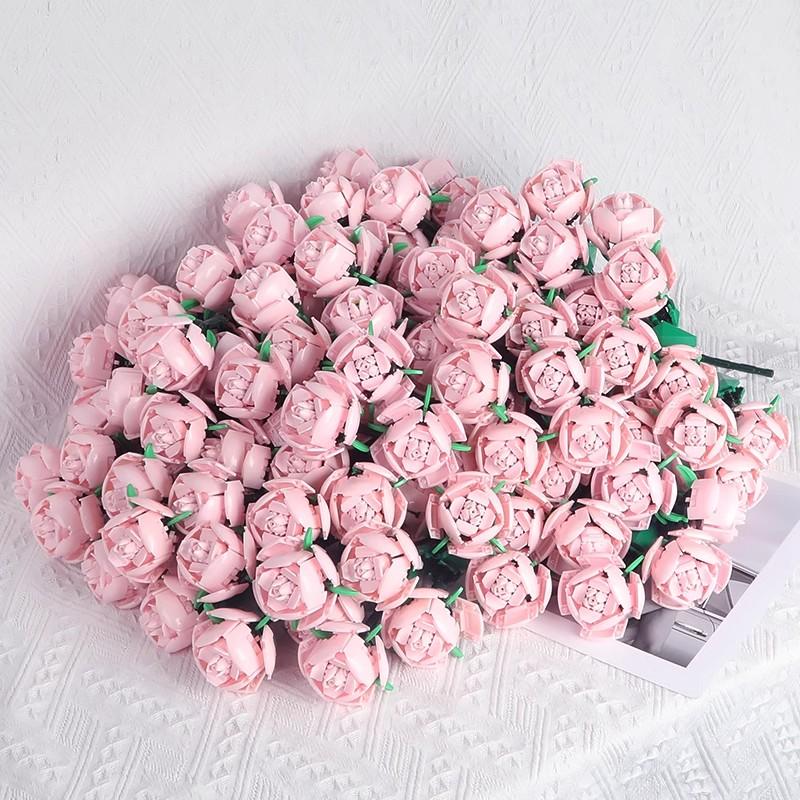 Product Introduction of Valentine's Day Exclusive Surprise! Rose building blocks, small particles pieced together to create a dreamy eternal flower, creative DIY interpretation of ultimate romance 10