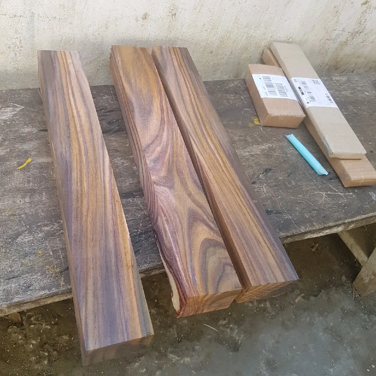 kayu sonokeling full galih ukuran 5x7x50bisa request ukuran