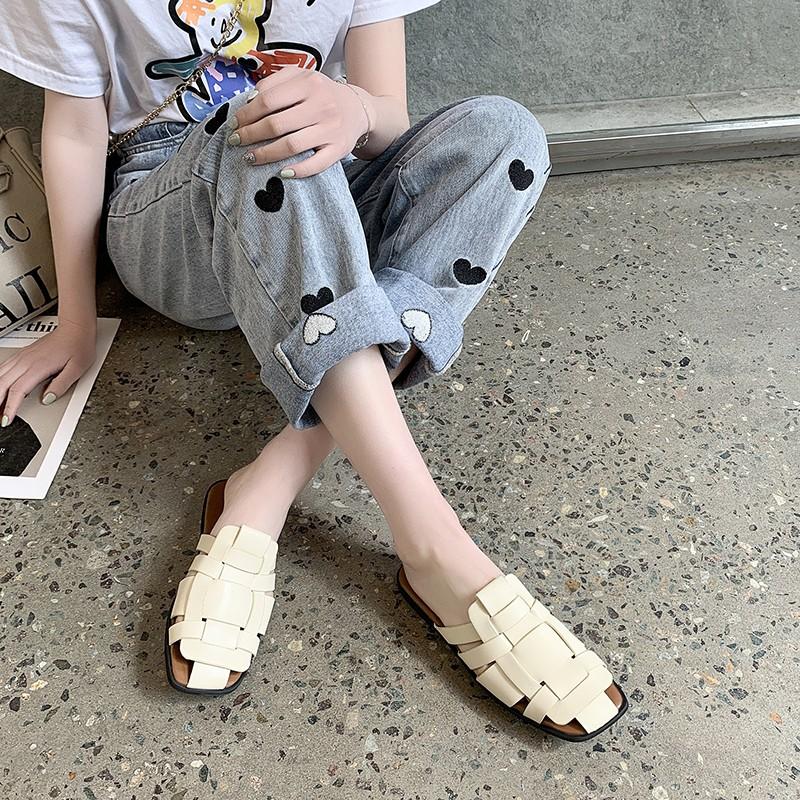Product Introduction of JINxCHOY SHOES Summer Slip-on Roman Shoes Comfortable All-Matching PU Leather Weaving Closed Toe Low Heel Square Heel Pu Slippers Rubber SS24 1