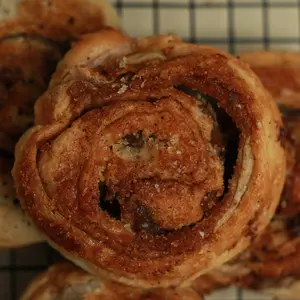 CINNAMON ROLL ORIGINAL - HOMEMADE CINNAMON ROLL VIAVIA ARTISAN BAKERY