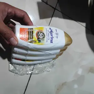 Marina Hand Body Lotion UV White Extra SPF30 185ml [2pcs] - Mencegah Paparan Sinar Matahari