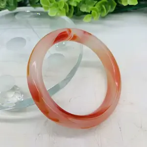 Gelang Batu G10k Asli Kualitas Terbaik Model Terbaru Desain Modern dan Menarik Bahan Batu G10k Asli Kualitas Tinggi