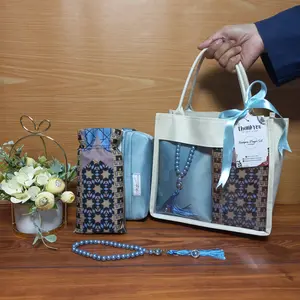 Seperangkat Alat Sholat / Hampers Mukena Silk Gift Box / Hantaran Pernikahan / Kado Pernikahan / Hampers Ultah/ Seserahan Pernikahan / Paket Alat Sholat Mukena Set Sajadah