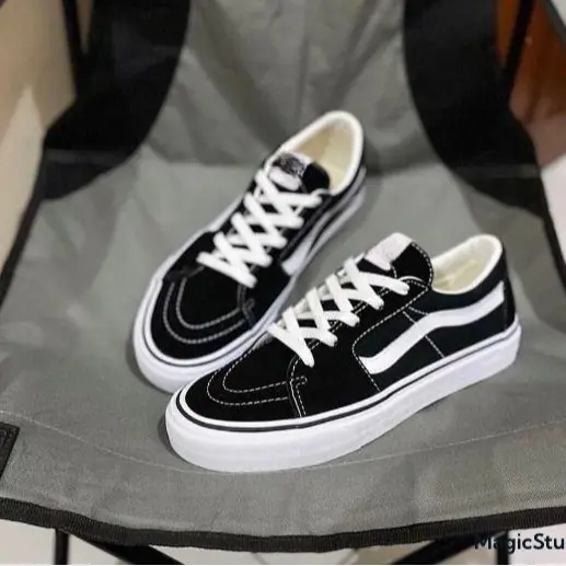 11. Sepatu sneakers SK8 - Low Black White casual sepatu Canvas Shoes Pria Wanita 0