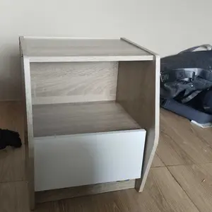 Nakas Minimalis KEA 01 | Meja Samping Tempat Tidur 2 Laci | Modern & Praktis