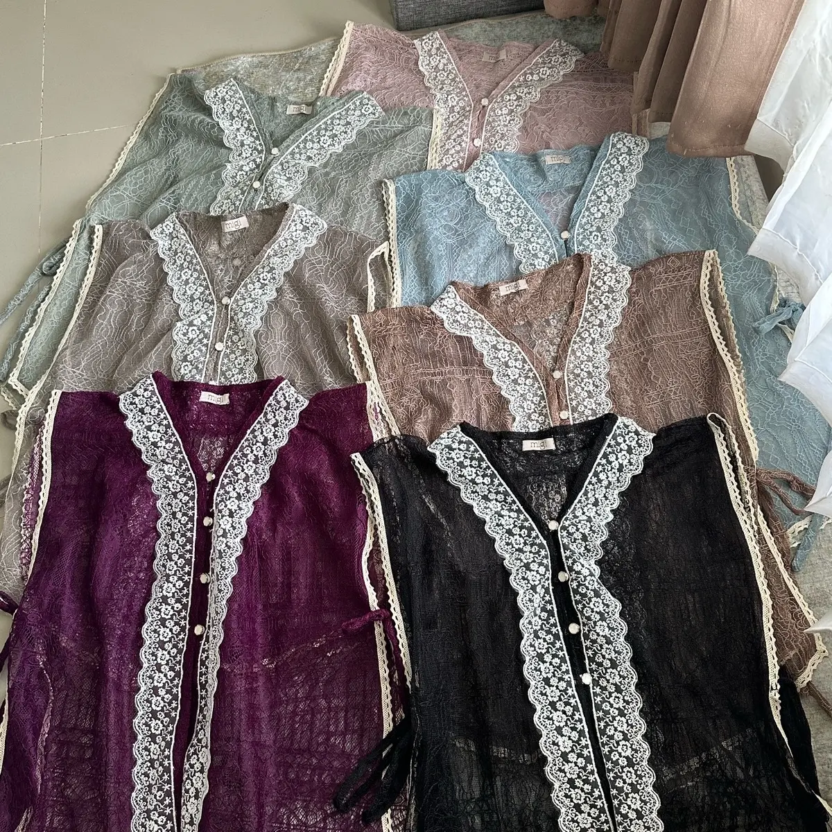 Migi - kimi outer / outer brukat / vest brukat