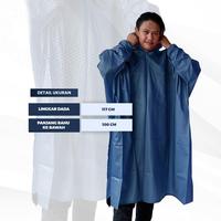 Gambar Jas hujan / Jas Hujan Ponco Atau Kelelawar / Mantel Polos Biru Pria Hijau Merah - Hitam dari KHN Store Kab. Sumedang 4 Tokopedia