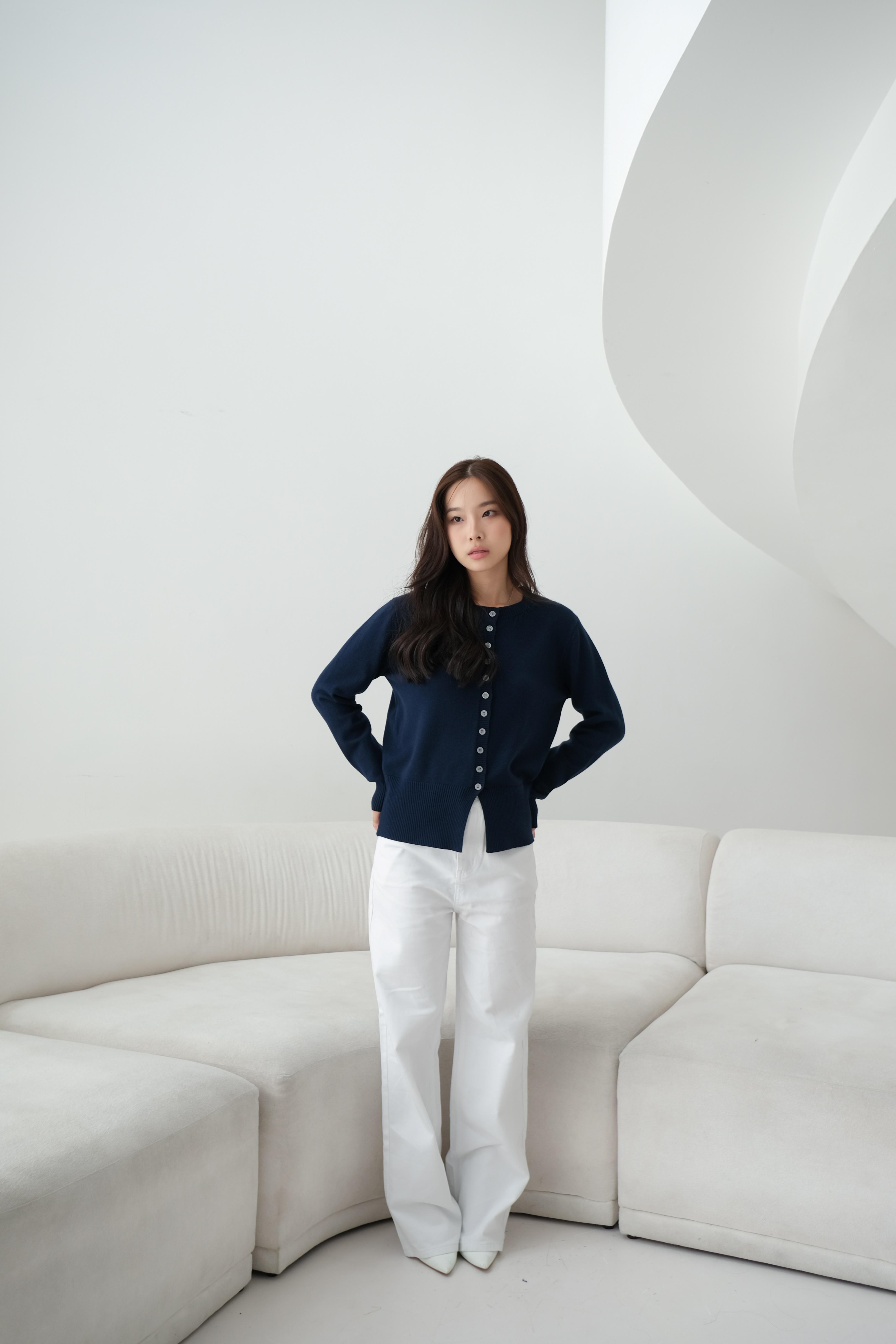 Kiyorawears - Aira Knit Cardigan / Premium Knit Sweater / Cardigan Wanita / Cardigan Rajut / Atasan Wanita Kekinian / Baju Atasan Wanita Terbaru / Jaket Wanita / Atasan Rajut Lengan Panjang / Outer Korean Style