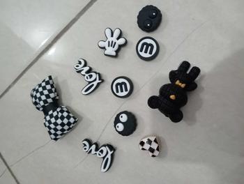 Product Review of DIY aksesoris sandal/aksesoris sandal karakter, stiker karakter, desain hiasan fashion, beli aksesoris dan dapatkan sepatu gratis from ★**! 2