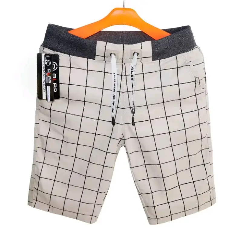 celana pendek tartan distro