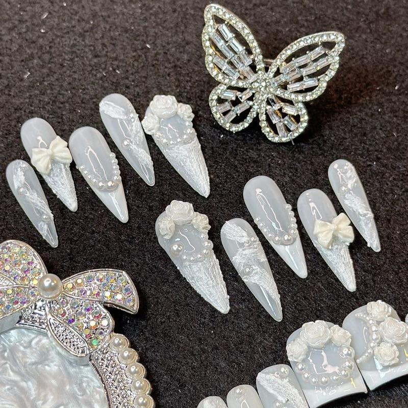  Mã 134 nailbox thiết kế màu thạch trắng - nailbox cô dâu 