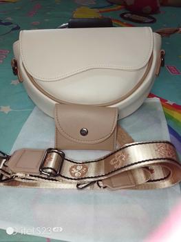 Product Review of Akaci store | ZURAA Tas selempang wanita Terbaru 09-8233 Bahan Sintetis  kuliah kerja kantor ibu Polos Kulit PU kuliah kerja pesta from A**i 1