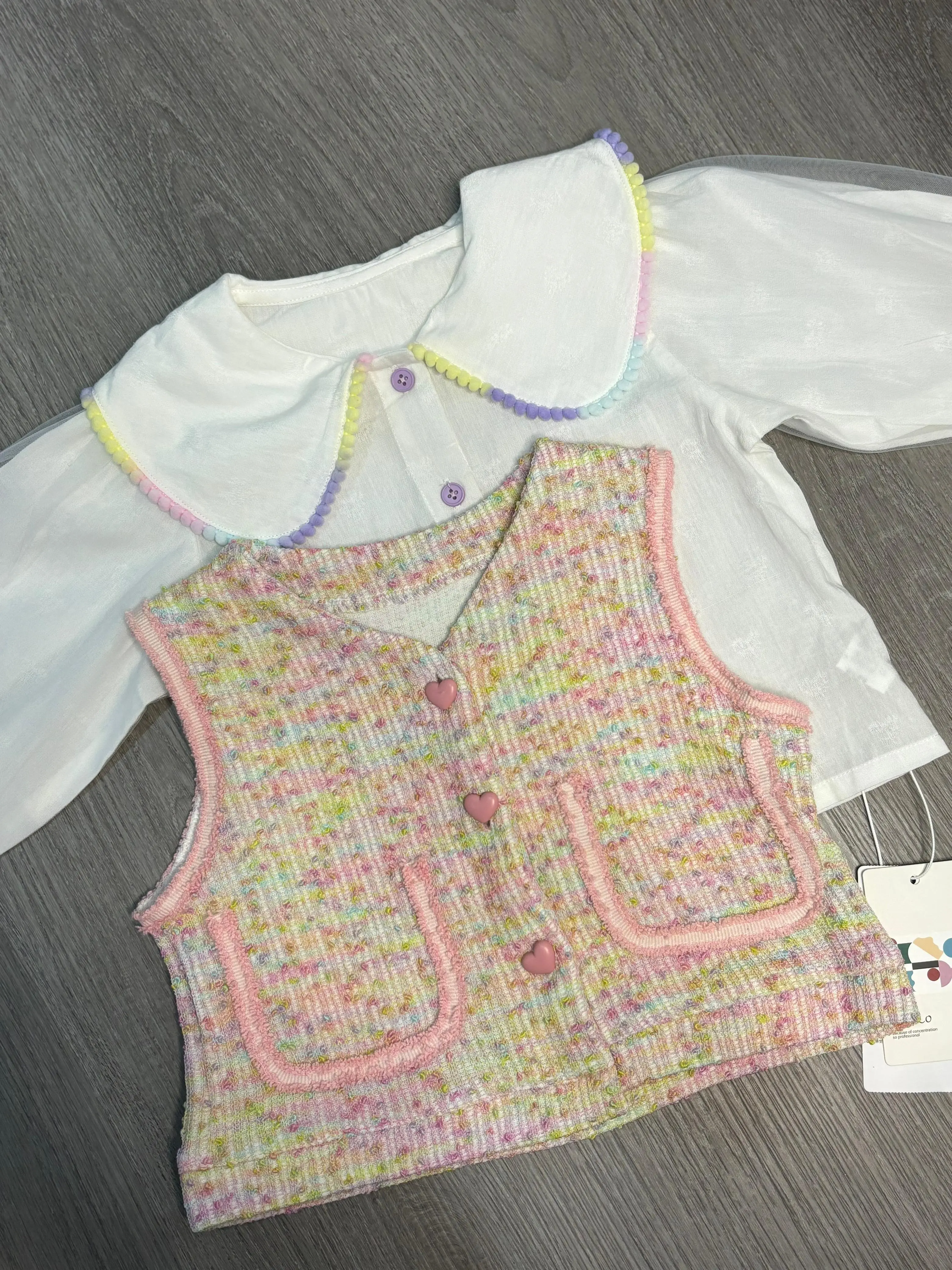 Kemeja Putih + Romper pink