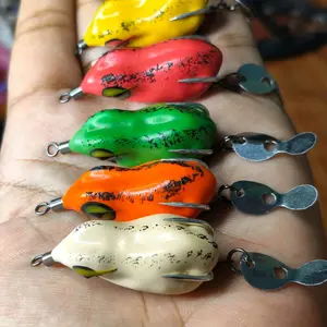 soft frog blade jaws 3,5cm 5gram berisik cocok untuk gabus dan toman karet super lembut hook sangat tajam dan kuat