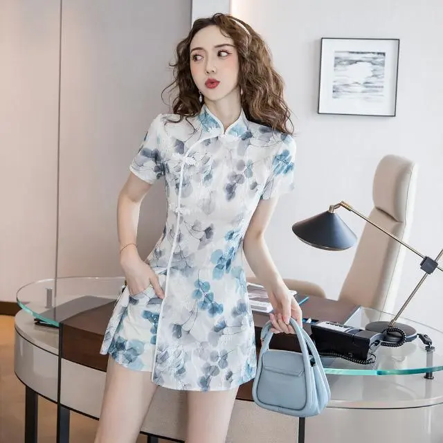 2024 Summer New Korean Style Elegant Young Style Embroidered Slimming Improved Cheongsam Dress Shorts Two-piece Suit