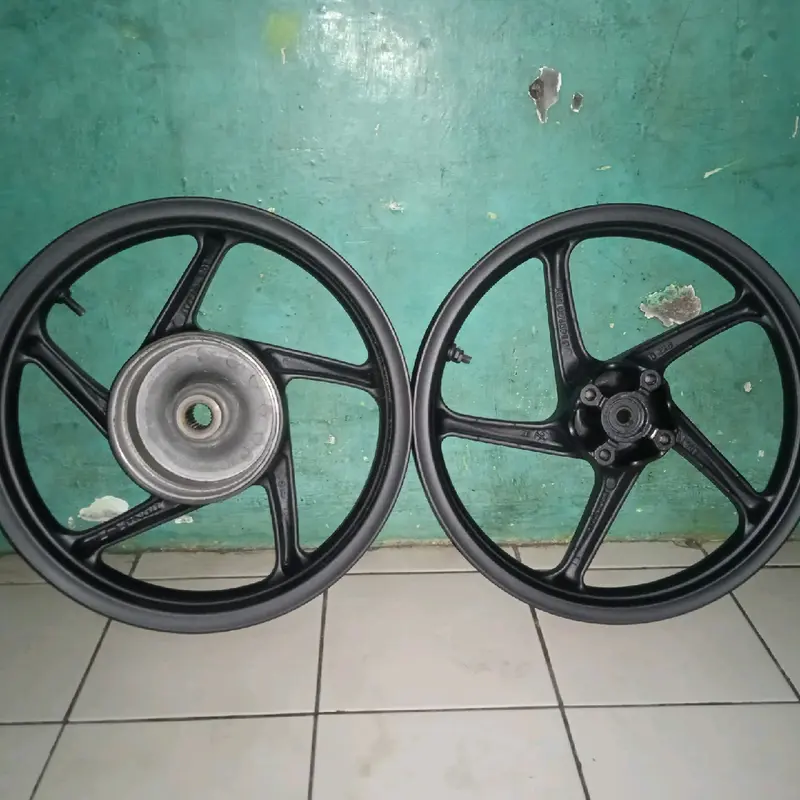 Velg P5 Vario 125-150 untuk Motor Vario 125-150 - Motorcycle Accessories 0
