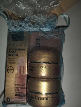 Product Review of Paket cream white magic plus serum gold hanasui 4 in 1 Perawatan Wajah Pelembab Pencerah Mencerahkan Hitam Komedo from M**l 0