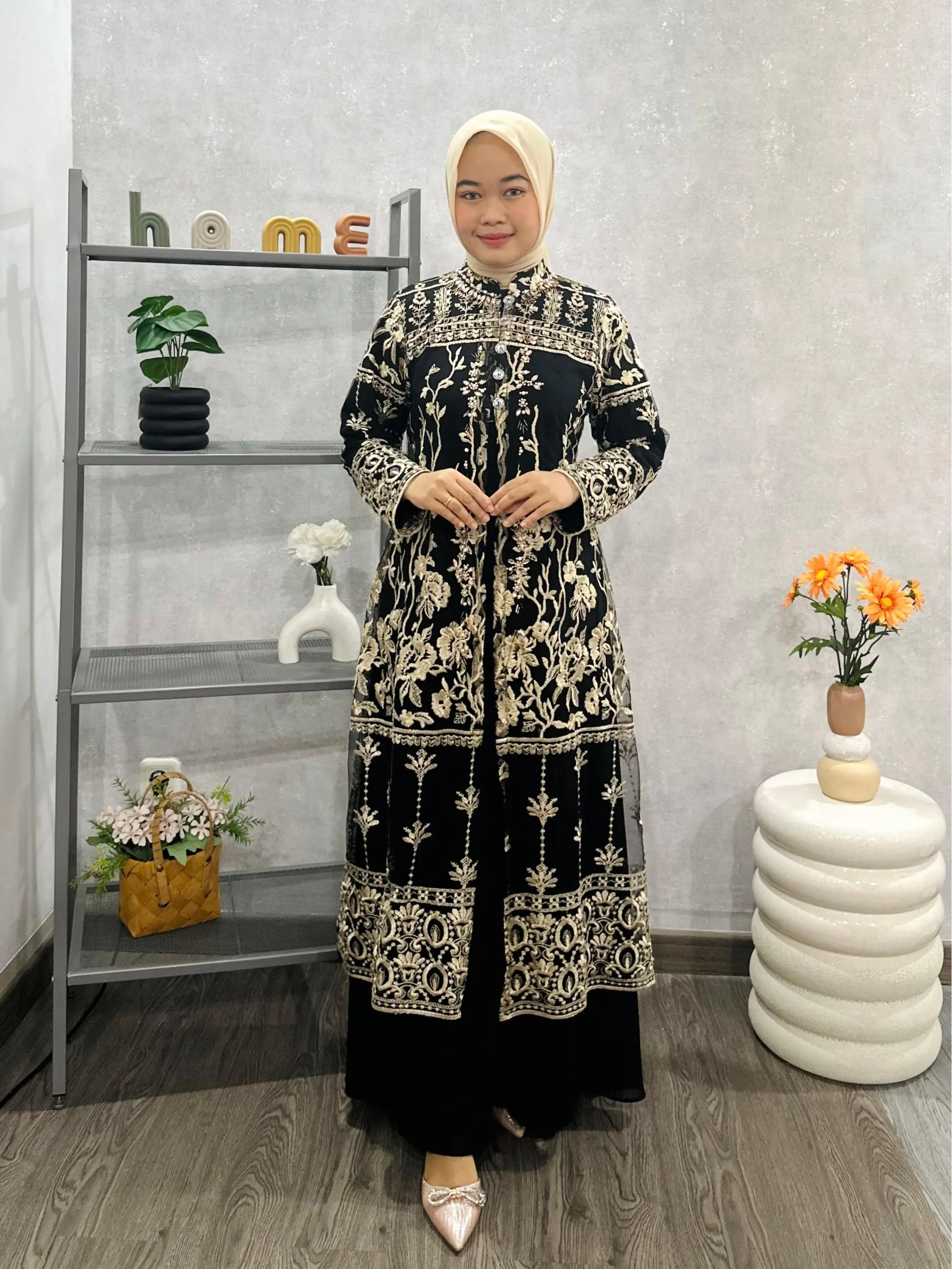 Mahalini Dress Rayya Series Gamis Tile Bordir Payet / Gamis Lebaran / Gamis Pesta Mewah / Gamis Kondangan / Gamis Terbaru / Gamis Kebaya Woven Yarn Dyed Fabric Modern tille payet hitam Muslim Transparent brukat