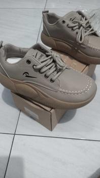 Product Review of Sepatu Wanita Moderen Cantik Sneakers Viral Comfy Ootd Fashion Bahan Pu  Bora from s**8 0