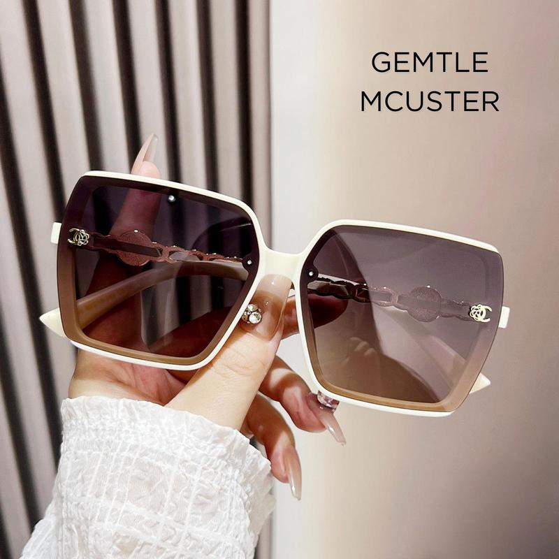 Kính Râm Thời Trang Phong Cách Cổ Điển Giá Cả Phải Chăng Dành Cho Nữ Cao Cấp Dễ Phối Đồ Tròng Kính Phân Cực Gọng Lớn Thích Hợp Để Phát Sóng Trực Tiếp Năm 2010 Hàng Mới Về Năm 2025