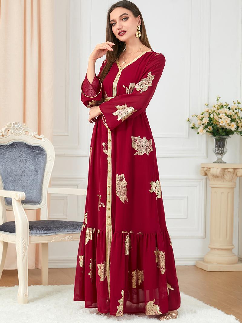 Product Introduction of Baju Raya Middle East Dubai Muslim women's clothing with belt abaya fashion high-end hot stamping dress 2