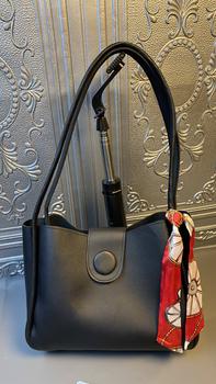 Product Review of Set Hemat Totebag Florida + Dompet Genie + Jam Tangan Small Wanita - Selempang from B**L S**L 1